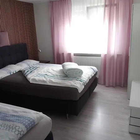 Panoramablick * Metzingen (Tubingen)